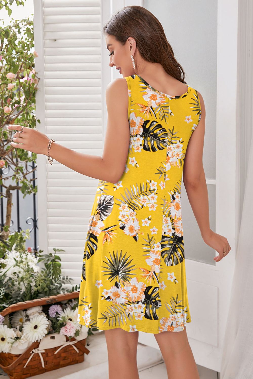 Round Neck Floral Dress - JEXIE